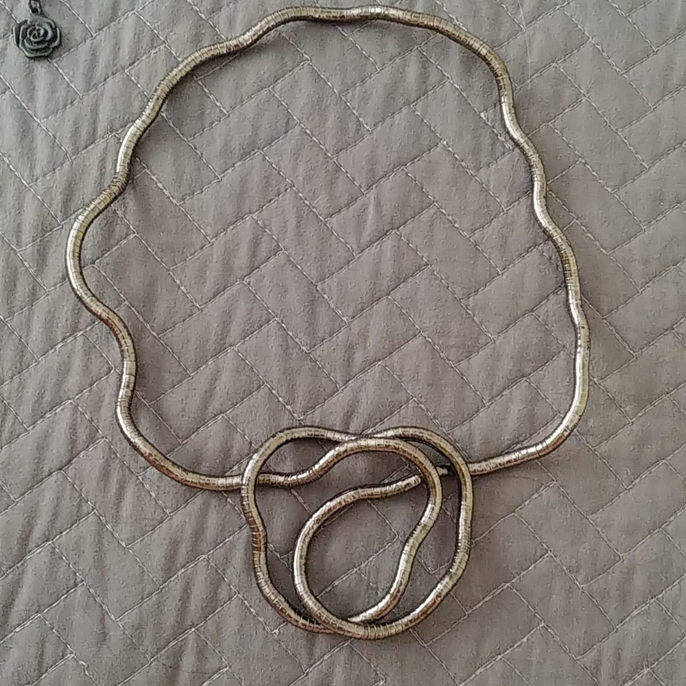 Jewelry 4pc Bundle - Picture 6 of 7